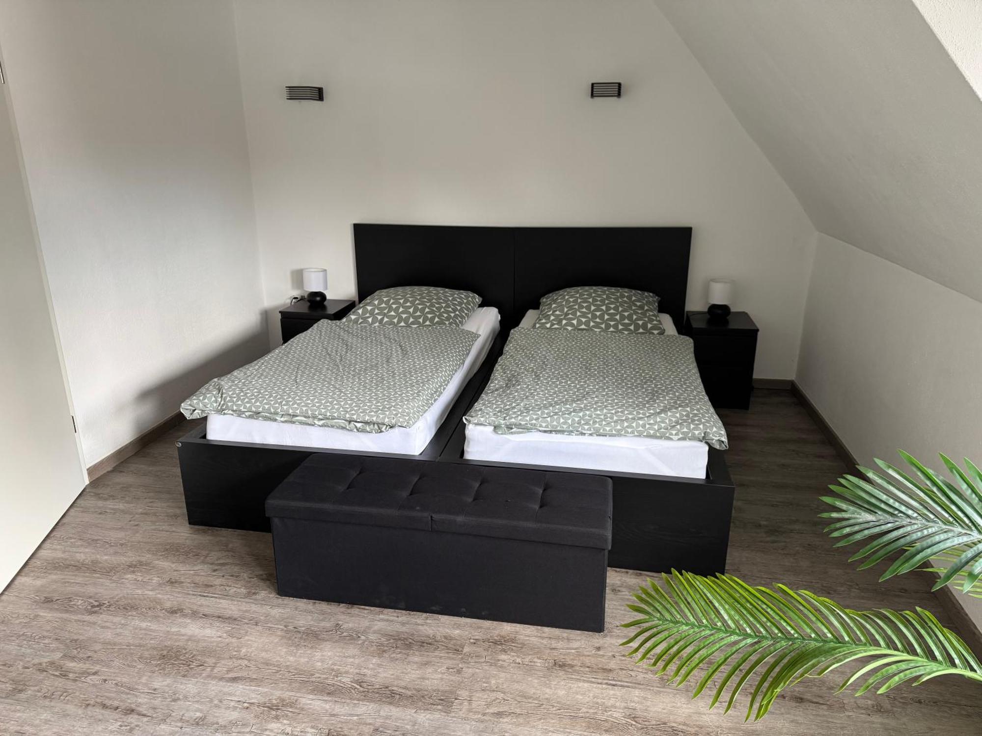 Ferienwohnung Am See Dillich - Eigener Garten - Ruhige Lage - Natur Vor Der Haustuer Borken  Kültér fotó