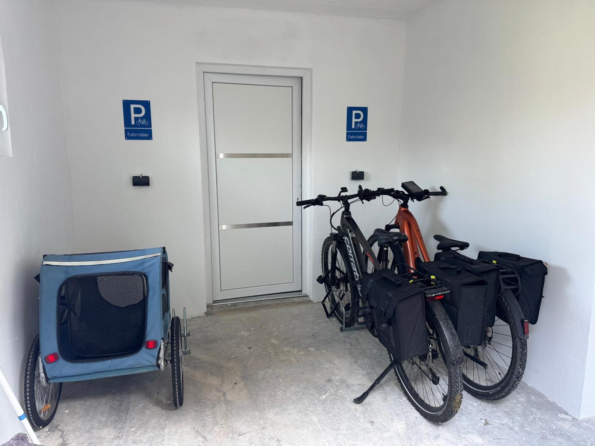 Ferienwohnung Am See Dillich - Eigener Garten - Ruhige Lage - Natur Vor Der Haustuer Borken  Kültér fotó
